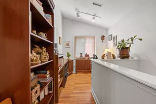542 Pewaukee Rd, Pewaukee, WI 53072 - Photo 16