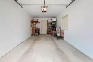 542 Pewaukee Rd, Pewaukee, WI 53072 - Photo 18