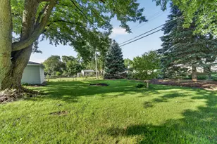 4906 Charles St, Racine, WI 53402 - Photo 14