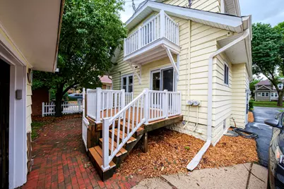 2555 N 72nd St, Wauwatosa, WI 53213 - Photo 32