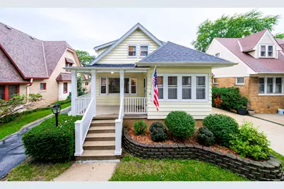 2555 N 72nd St, Wauwatosa, WI 53213 - Photo 1
