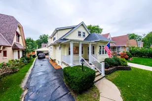 2555 N 72nd St, Wauwatosa, WI 53213 - Photo 2