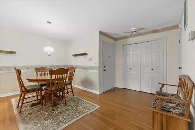 8073  43rd Ave #8A, Kenosha, WI 53142 - Photo 2