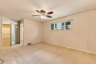 1403 Gunnell Ln, Manitowoc, WI 54220 - Photo 22