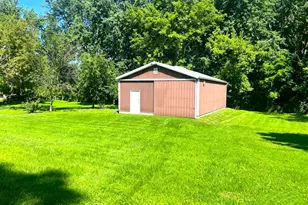 10529 22nd Ave, Pleasant Prairie, WI 53158 - Photo 6