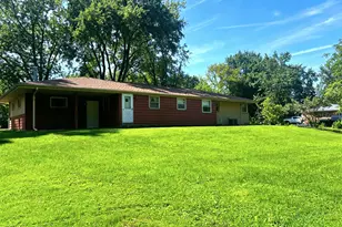 10529 22nd Ave, Pleasant Prairie, WI 53158 - Photo 4