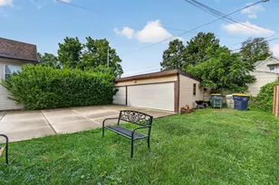 1639 S 79th St, West Allis, WI 53214 - Photo 22