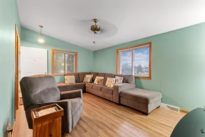 5417  41st St, Kenosha, WI 53144 - Photo 8