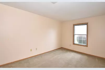 1208 N Sunnyslope Dr #104, Racine, WI 53406 - Photo 26