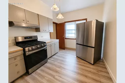 2225  Geneva St, Racine, WI 53402 - Photo 4