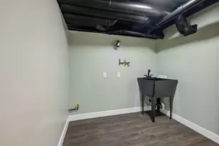 3528 N 87th St, Milwaukee, WI 53222 - Photo 48