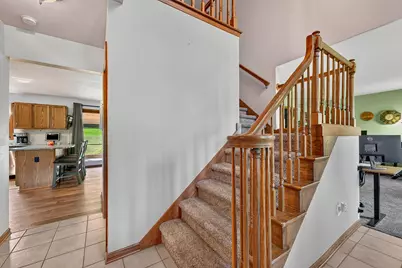 S93W33523  Fieldside Ct, Mukwonago, WI 53149 - Photo 8