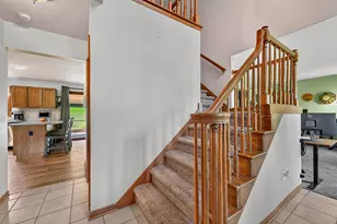 S93W33523 Fieldside Ct, Mukwonago, WI 53149 - Photo 8
