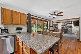S93W33523 Fieldside Ct, Mukwonago, WI 53149 - Photo 16