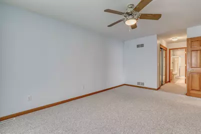 W241N5730  Birchwood Ln, Sussex, WI 53089 - Photo 30