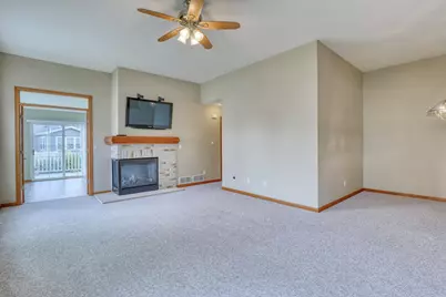 W241N5730  Birchwood Ln, Sussex, WI 53089 - Photo 16