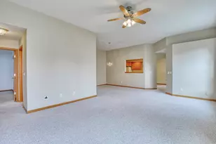 W241N5730 Birchwood Ln, Sussex, WI 53089 - Photo 18