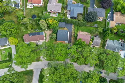 7470 N Navajo Rd, Fox Point, WI 53217 - Photo 30