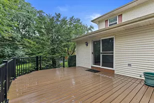 635 W Briarknoll Ct, Saukville, WI 53080 - Photo 30