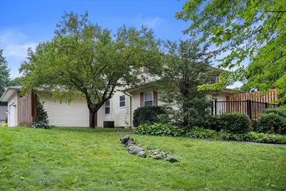 635 W Briarknoll Ct -637 Ct, Saukville, WI 53080 - Photo 32