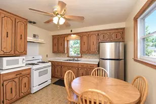 4046 N 85th St, Milwaukee, WI 53222 - Photo 8