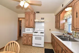 4046 N 85th St, Milwaukee, WI 53222 - Photo 14