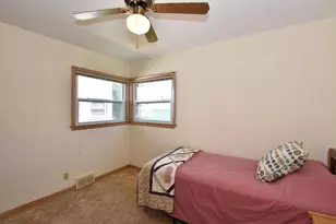 4046 N 85th St, Milwaukee, WI 53222 - Photo 20