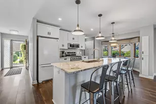 N98W17840 Lilly Ct, Germantown, WI 53022 - Photo 6