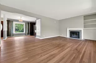 228 W Brentwood Ln, Glendale, WI 53217 - Photo 20