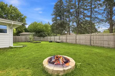 W157N10840  Catskill Ln, Germantown, WI 53022 - Photo 34