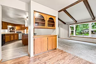 W157N10840 Catskill Ln, Germantown, WI 53022 - Photo 14