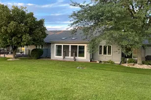 2115 W Norfolk Ct, Mequon, WI 53092 - Photo 28