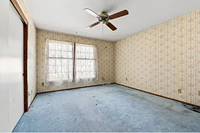 928 S 111th Pl, West Allis, WI 53214 - Photo 18