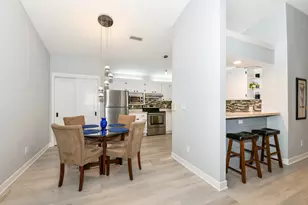 17364 W Lincoln Ave, New Berlin, WI 53146 - Photo 6