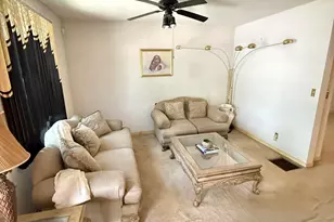 2328 N 9th St, Milwaukee, WI 53206 - Photo 8