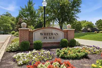 10042 N Holmes Ct, Mequon, WI 53092 - Photo 42