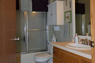 1011 Guthrie Rd, Waukesha, WI 53186 - Photo 10