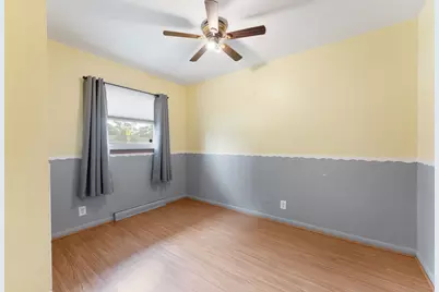 8302 W Courtland Ave, Milwaukee, WI 53218 - Photo 6