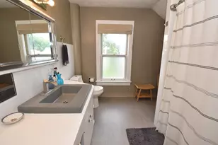 700 Grove Ave, Racine, WI 53405 - Photo 22