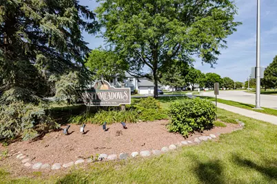 1061  Quinlan Dr #F, Pewaukee, WI 53072 - Photo 46