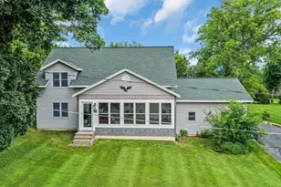 W1328 Glenwood Rd, Bloomfield, WI 53147 - Photo 2