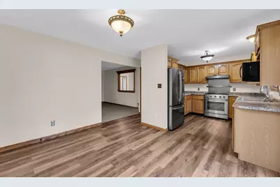 W1328  Glenwood Rd, Bloomfield, WI 53147 - Photo 4