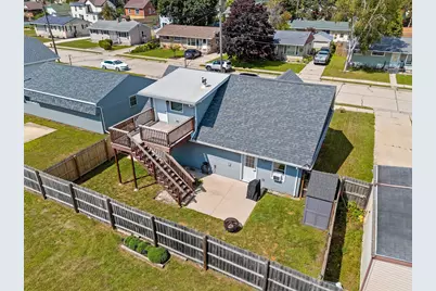 2309  9th Pl, Two Rivers, WI 54241 - Photo 32