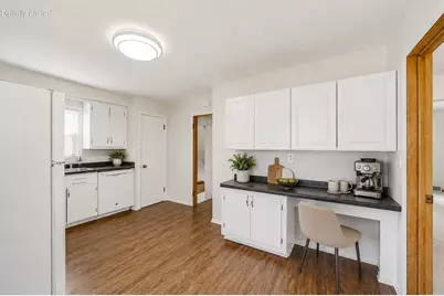 3744 N 100th St, Milwaukee, WI 53222 - Photo 10