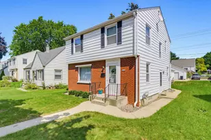 3744 N 100th St, Milwaukee, WI 53222 - Photo 2
