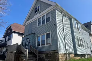 2481 W Locust St, Milwaukee, WI 53206 - Photo 2