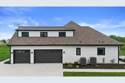 N57W19691  Holly Ct, Menomonee Falls, WI 53051 - Photo 52