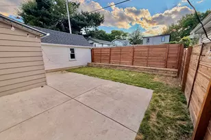 423 S 68th St, Milwaukee, WI 53214 - Photo 22