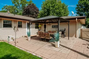 4329 S 49th St, Greenfield, WI 53220 - Photo 32