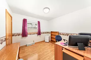 4329 S 49th St, Greenfield, WI 53220 - Photo 20